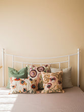 Load image into Gallery viewer, Leafy Blooms