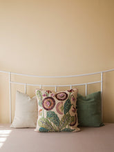 Load image into Gallery viewer, Leafy Blooms