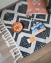 Load image into Gallery viewer, Seville Rug