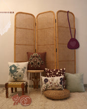 Load image into Gallery viewer, Serenity Cushion